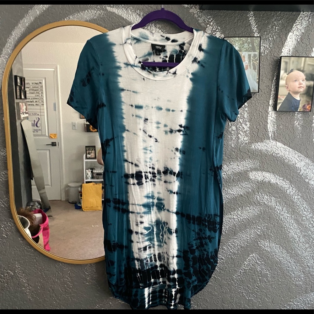 Tie dye side slit extra long top size XS
